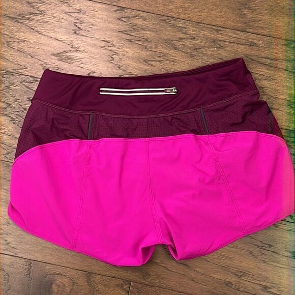ATHLETA Track This Run Short Fuchsia/Burgundy S EUC - Picture 4 of 5